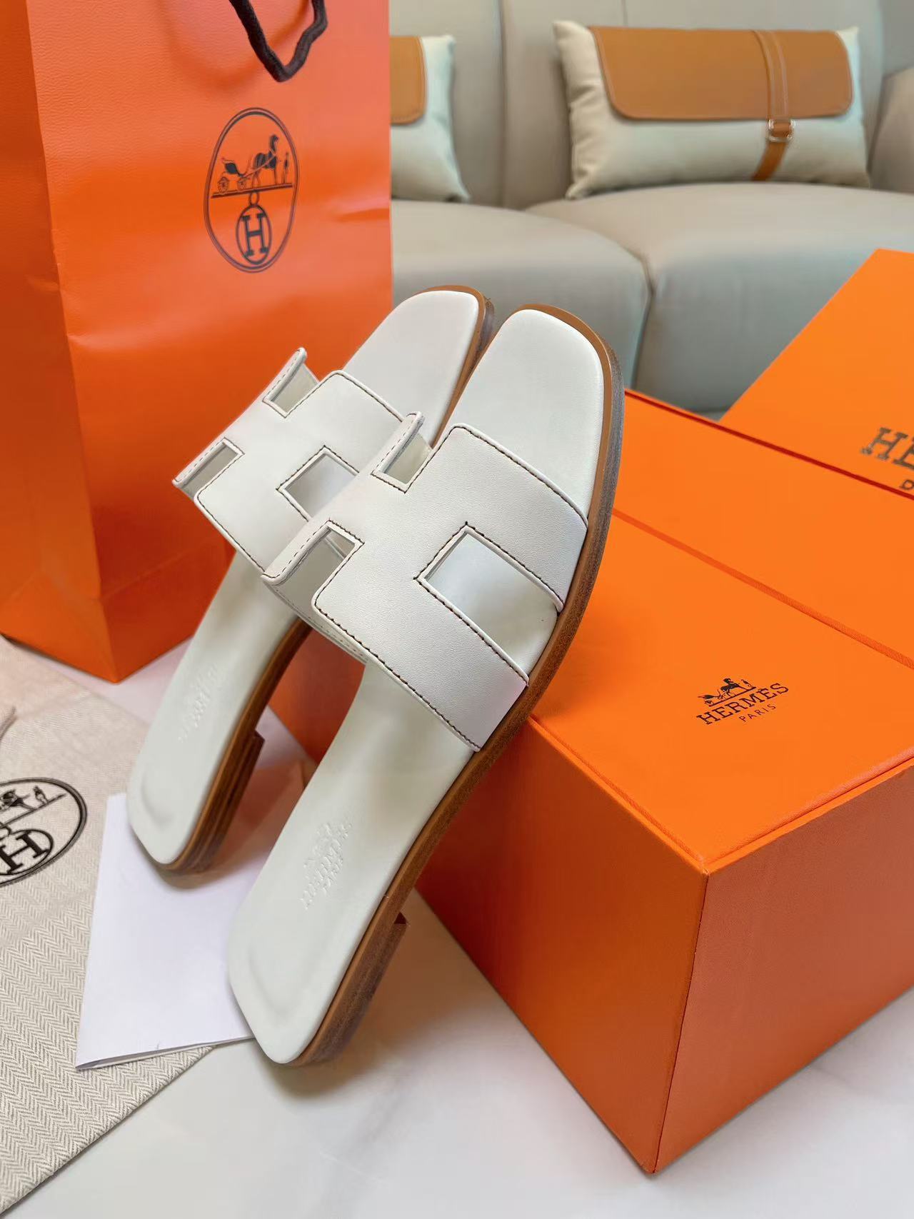 H style Women's Slippers