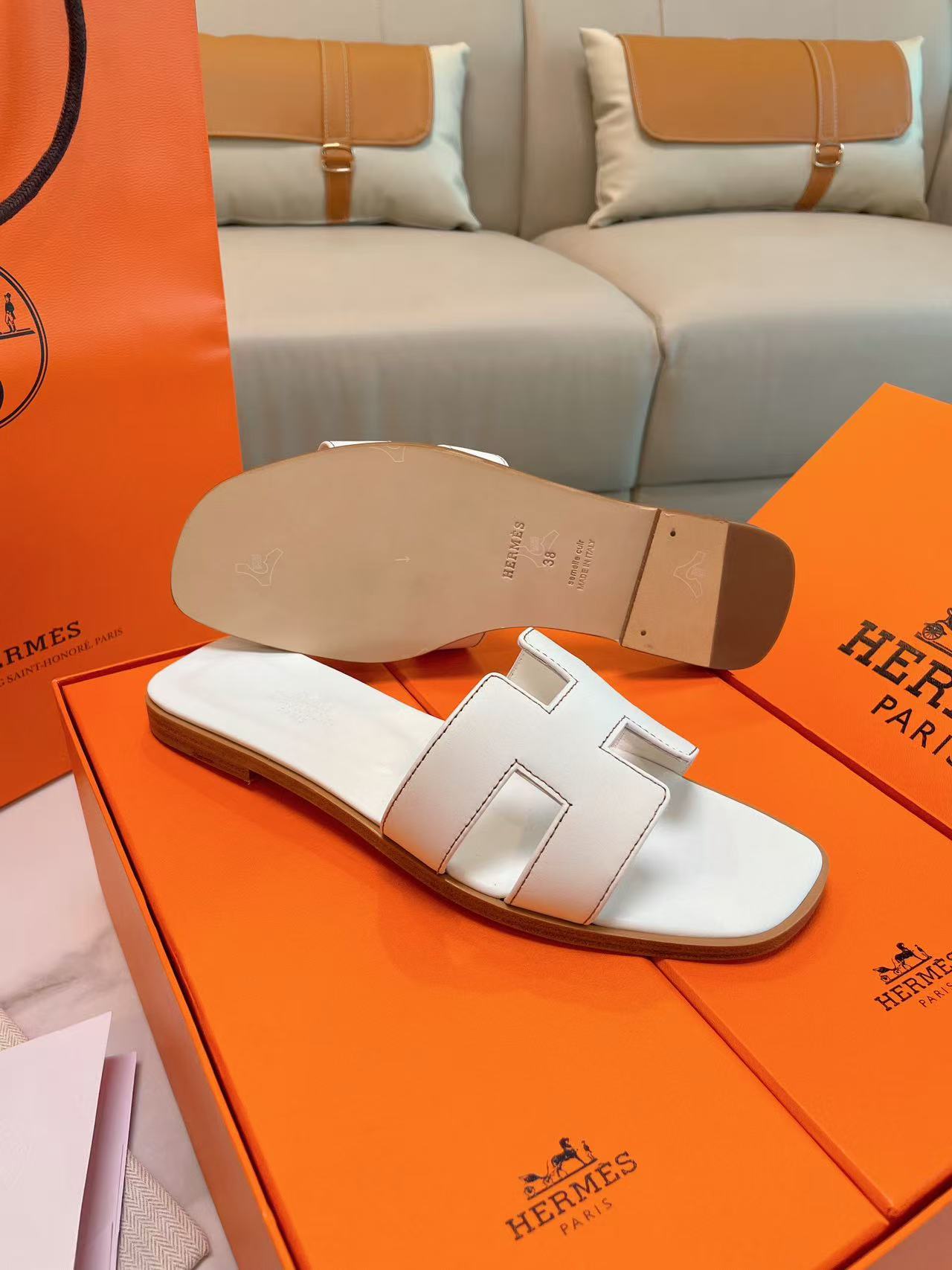 H style Women's Slippers