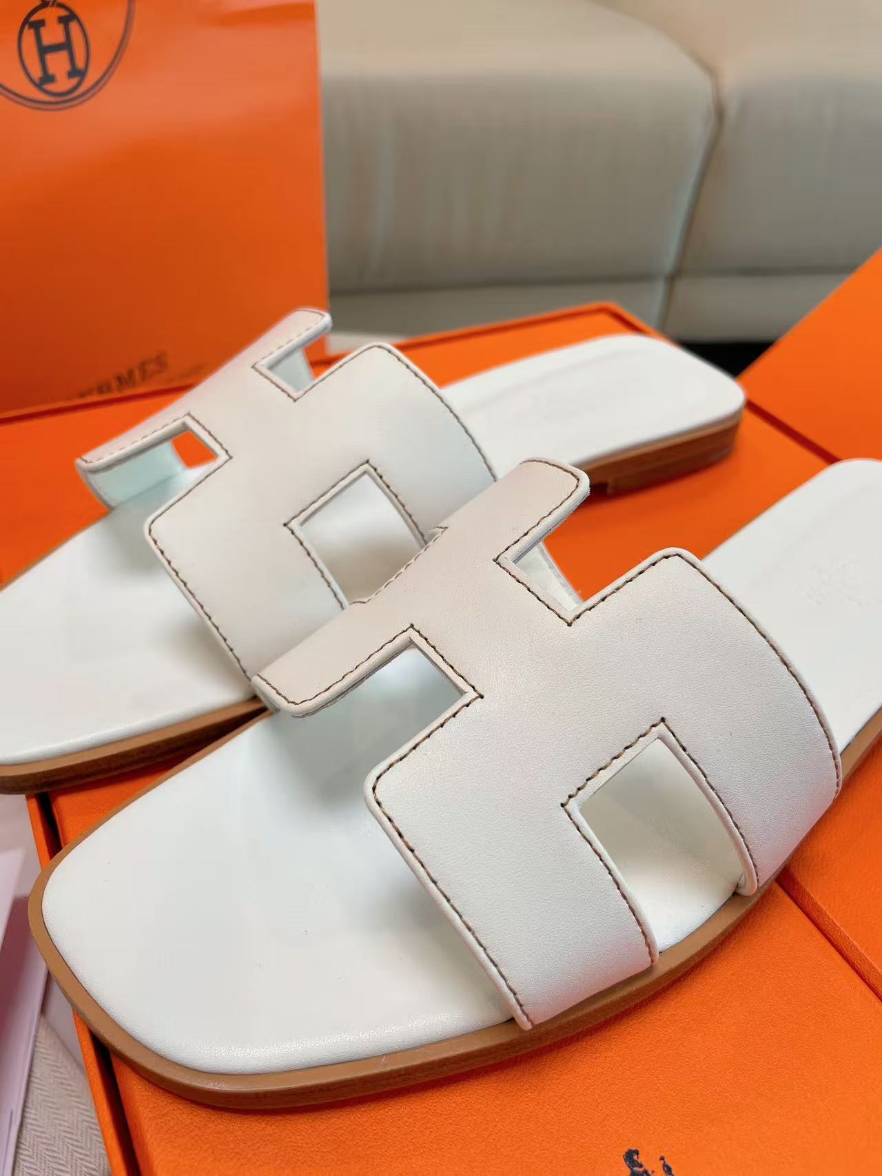H style Women's Slippers