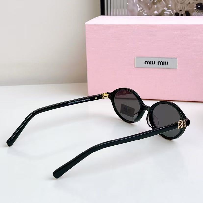 M style Sunglasses glasses