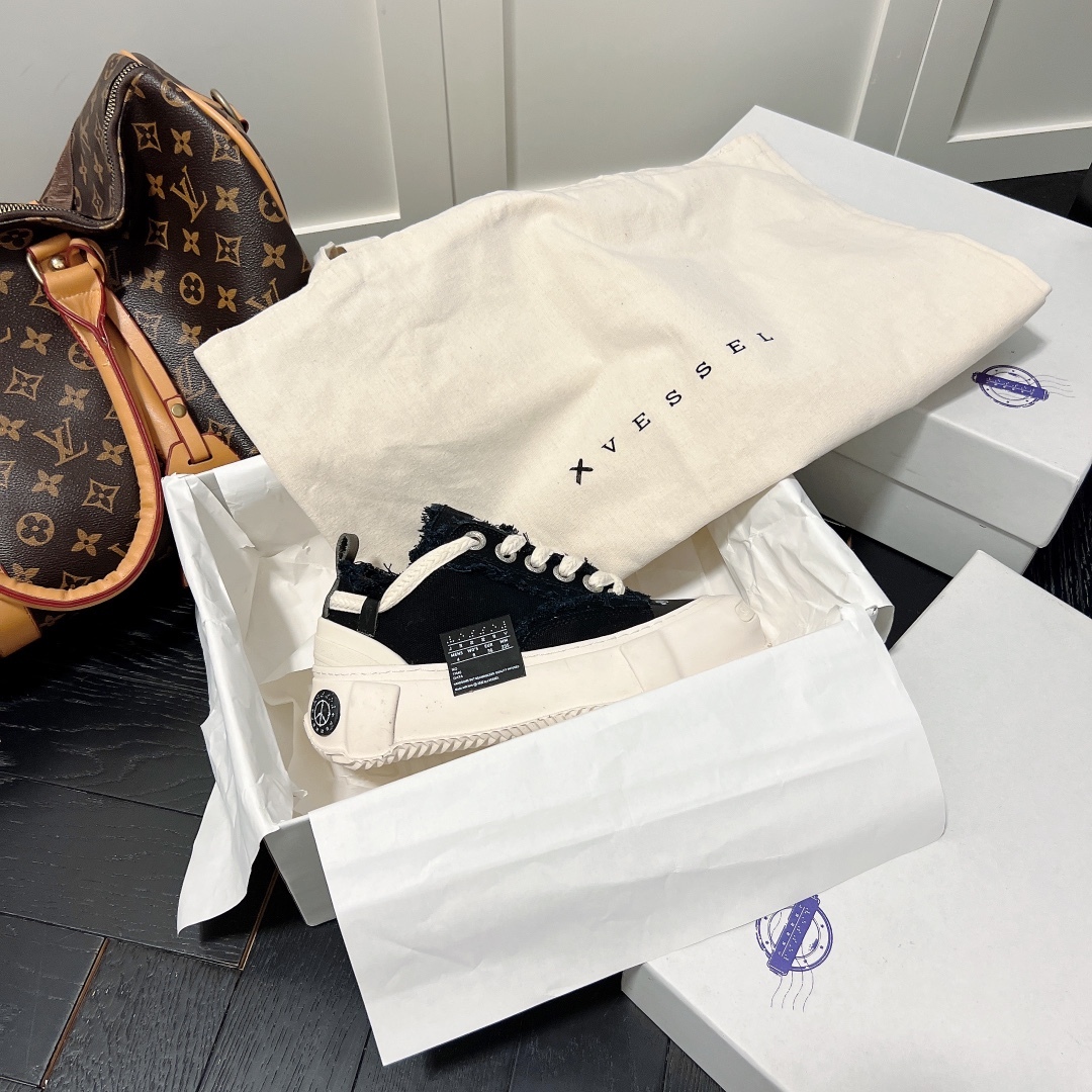 𝙓𝙫𝙚𝙨𝙨𝙚𝙡 𝙨𝙢𝙞𝙡𝙚𝙣𝙘𝙚 new women frayed shoes-Luxeon