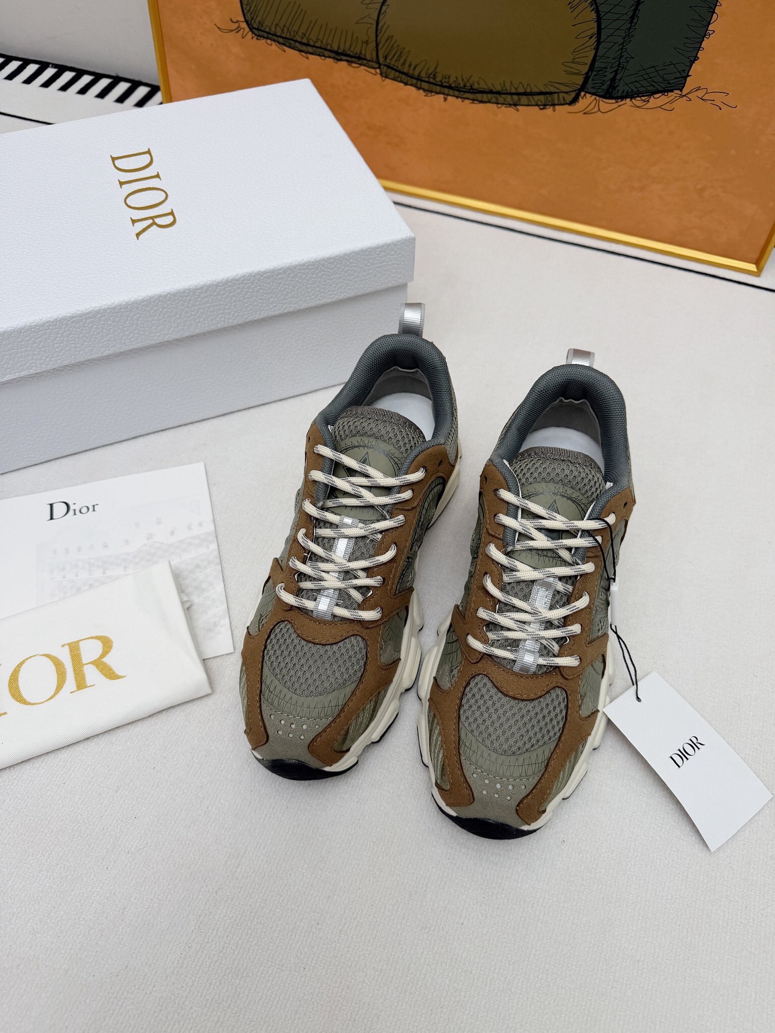 Mesh casual shoes