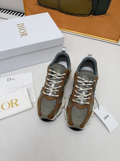 Mesh casual shoes
