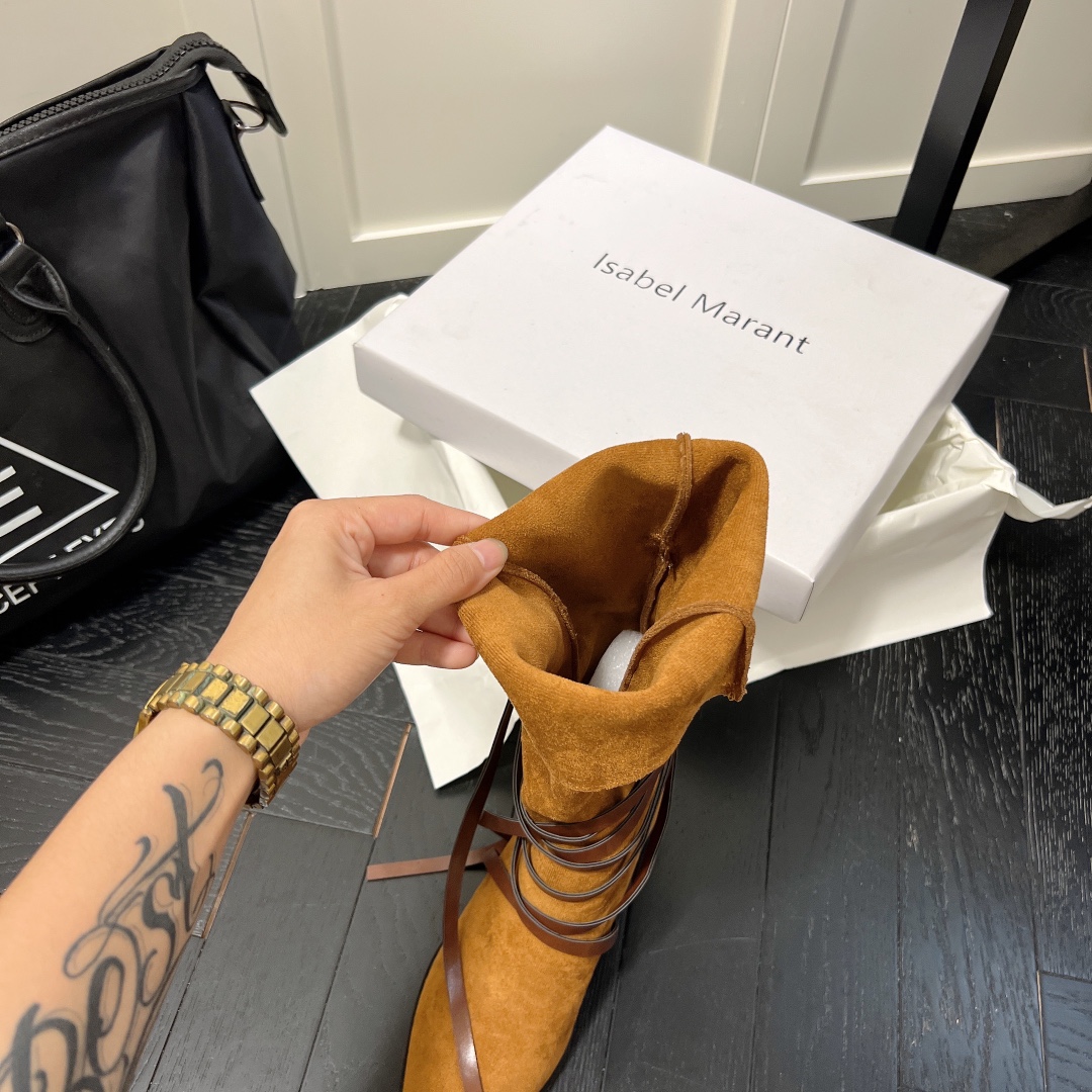 Isabel Marant strips style high knee boots-Luxeon