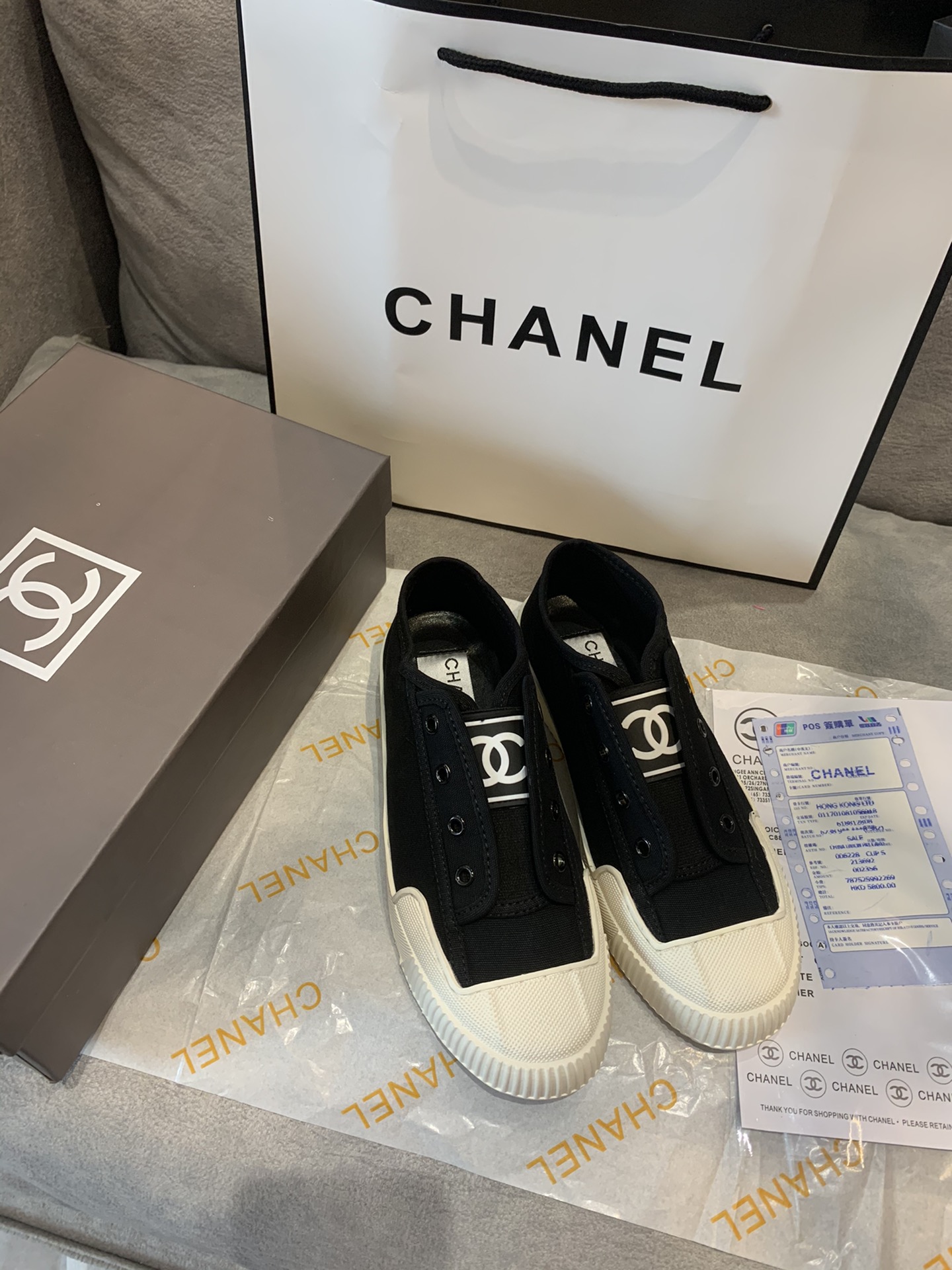 C style classic canvas casual shoes-Luxeon