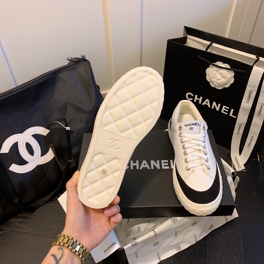C style Vintage retro sneakers casual shoes-Luxeon