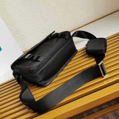 P style Messenger Bags Unisex-Luxeon