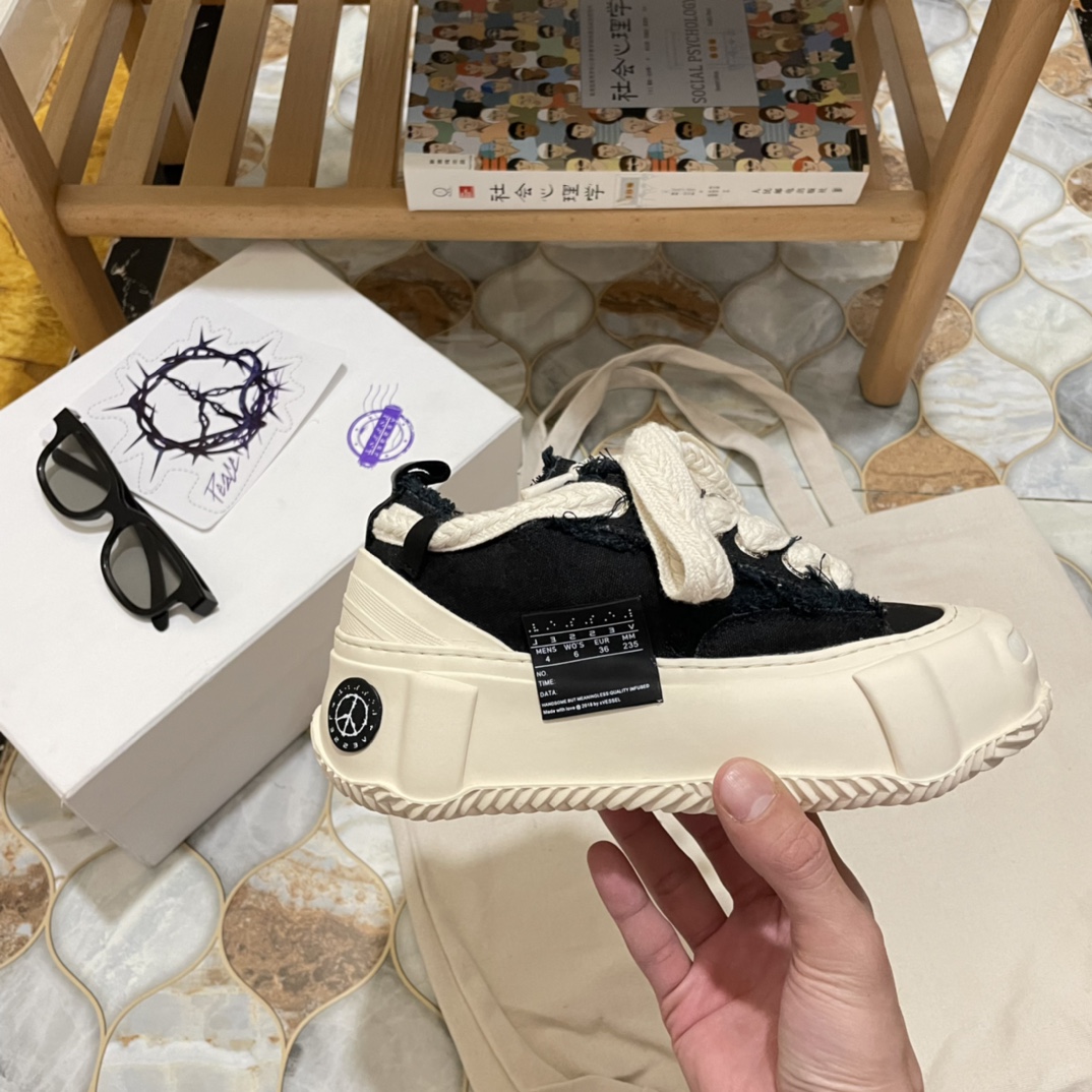 X Vessel SMILENCE fashion platform casual shoes-Luxeon