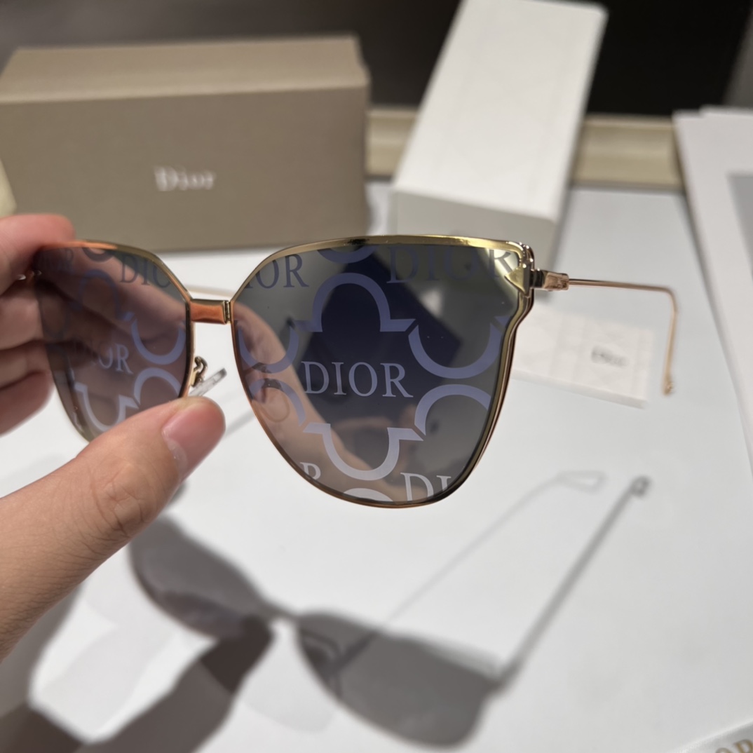 Dioi fashion new glasses-Luxeon