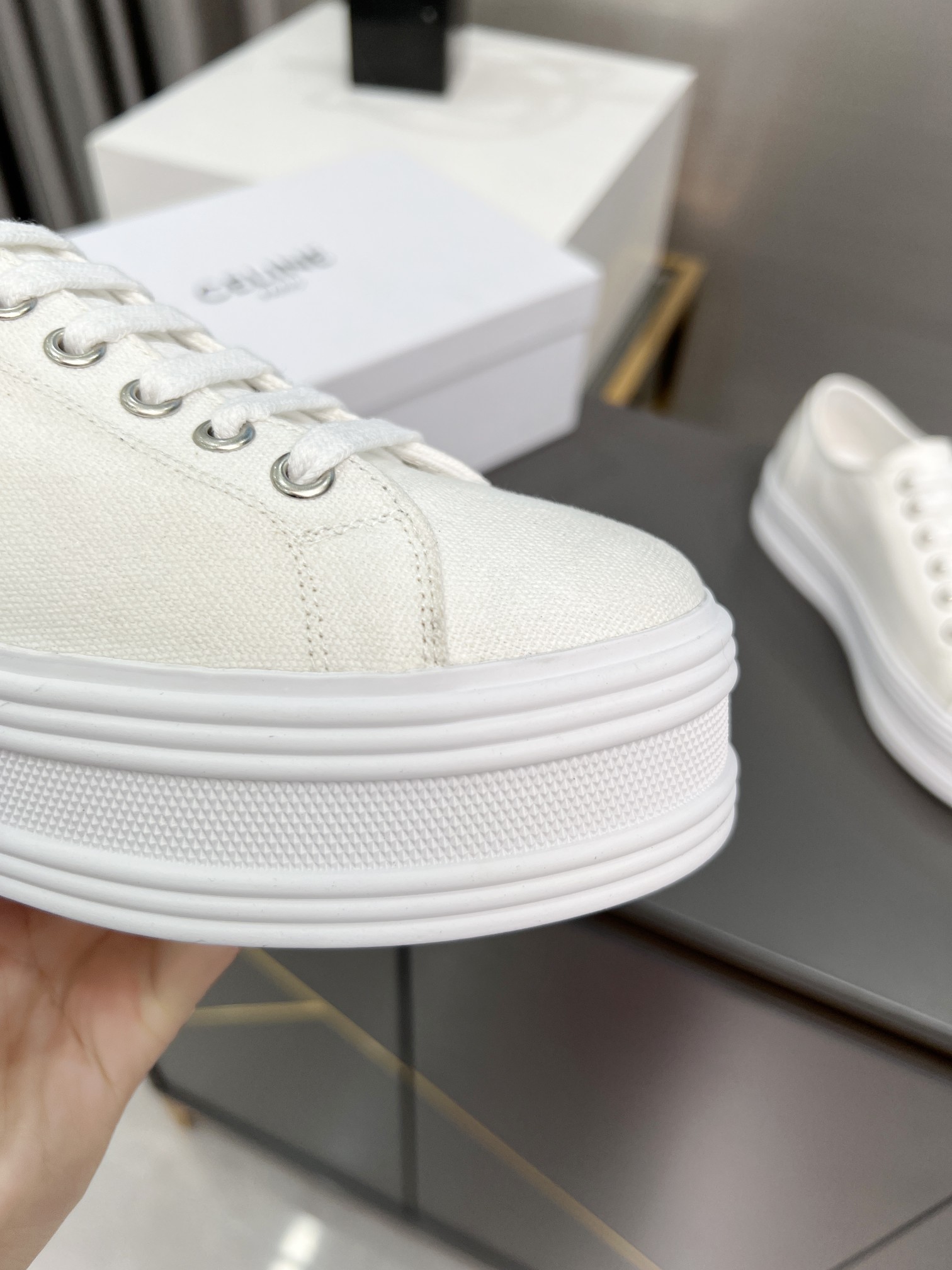 C style low heel canvas casual shoes-Luxeon