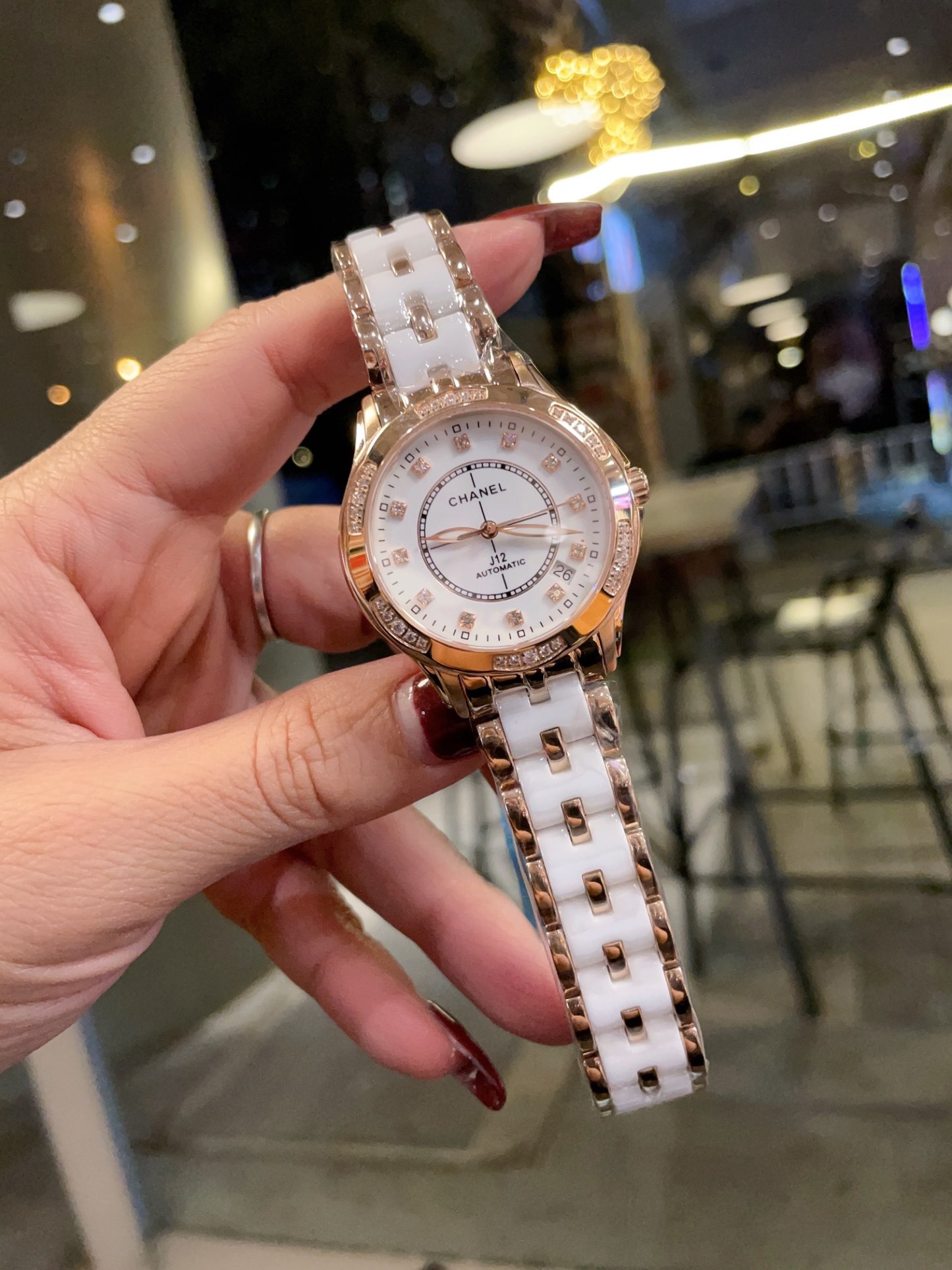 C style Delicate Women's Watch Ceramic Strap Exquisite Quality Sapphire Crystal Mirror-Luxeon