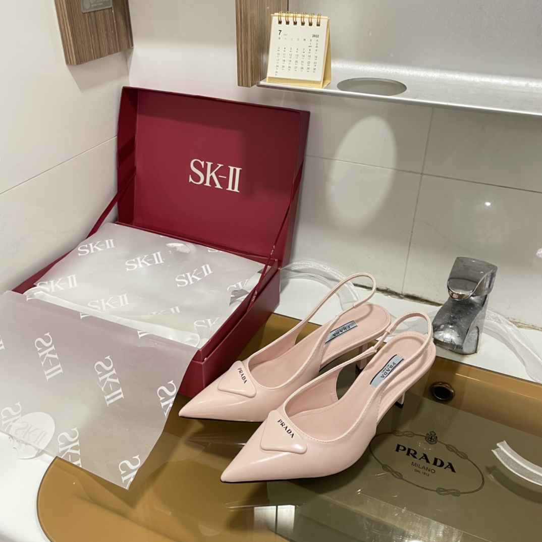 P style classic patent leather sandals high heels-Luxeon