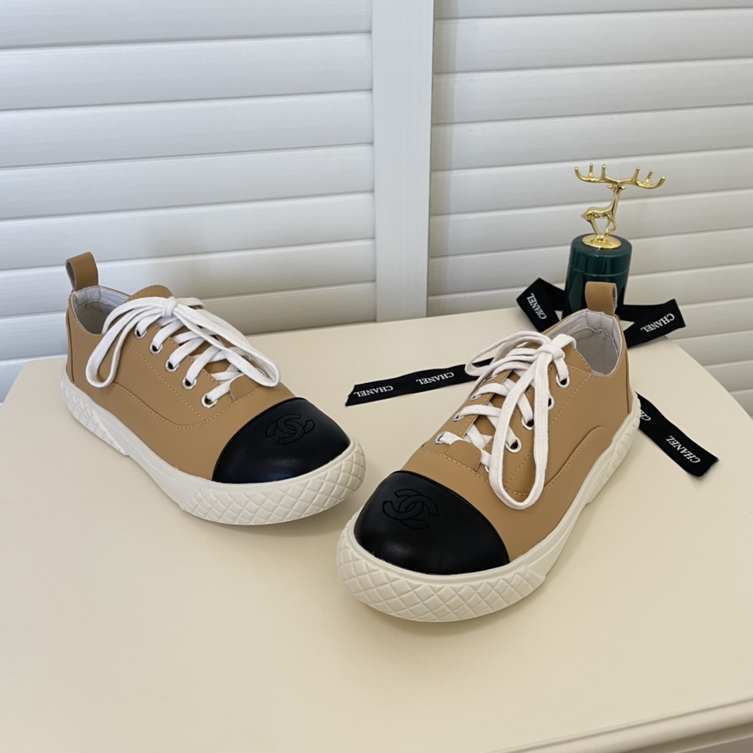 C style Women Lace Up Flat Sneakers-Luxeon