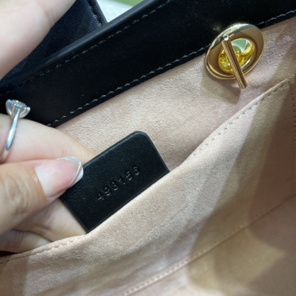 G style Flap single shoulder portable chain bag-Luxeon