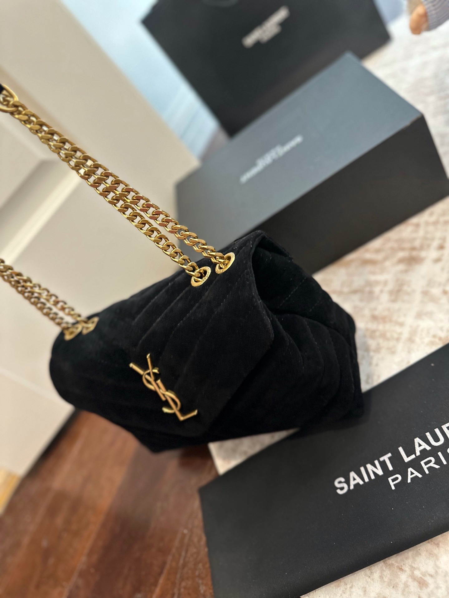 Suede cloud bag 25*16cm