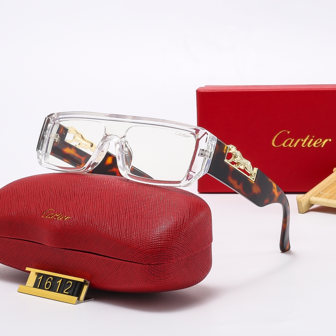 Cartier Women Fashion Glasses-Luxeon
