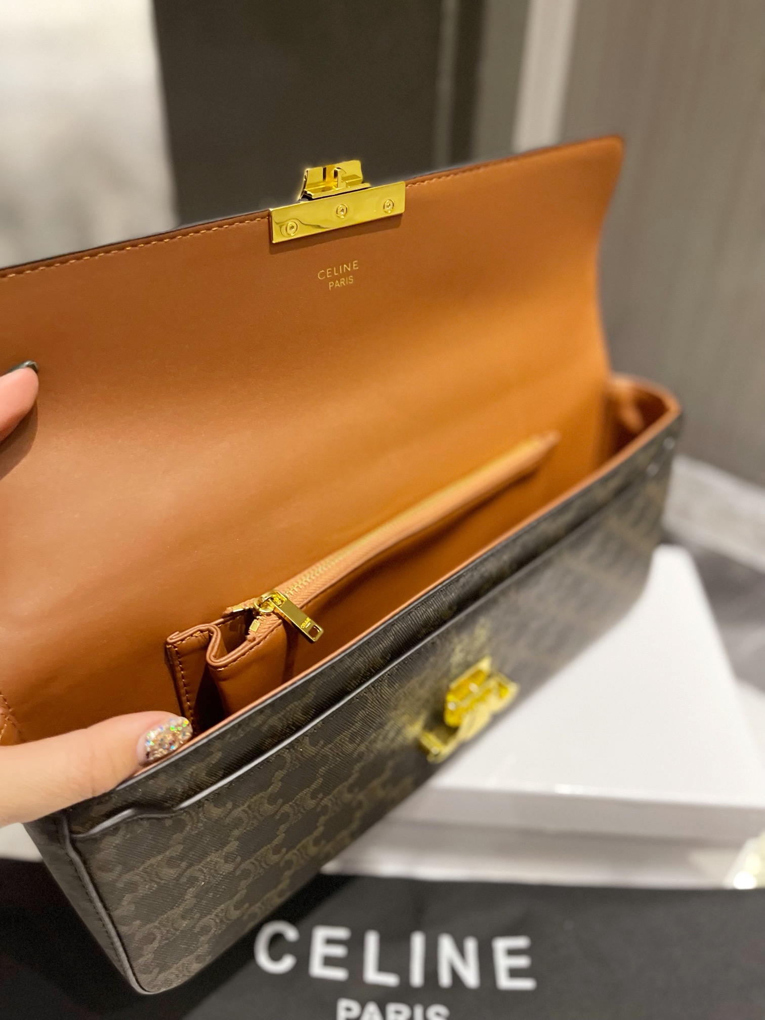 C style Baguette Underarm Bags-Luxeon