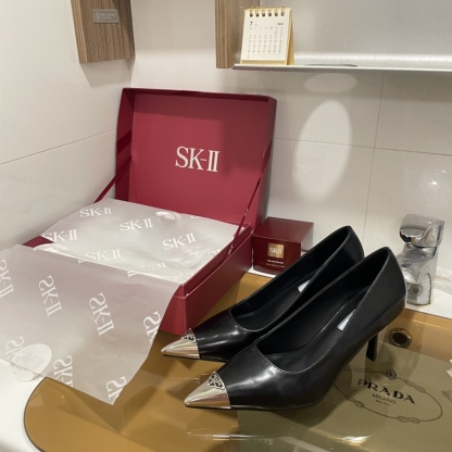 P style classic patent leather sandals high heels-Luxeon