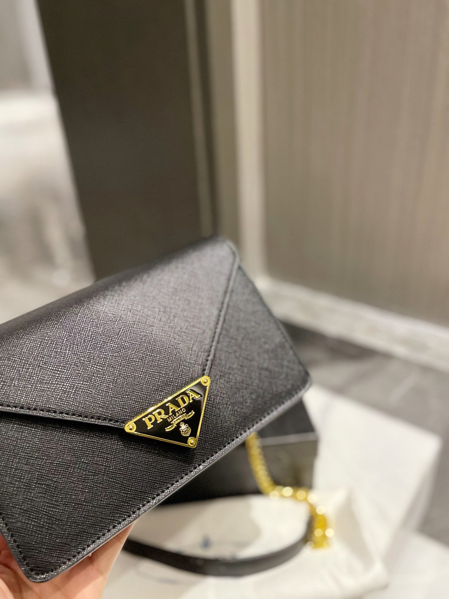 P style Shoulder Bags-Luxeon