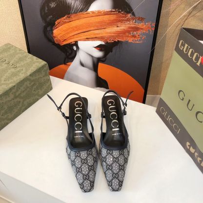 G style vintage women sandals pumps-Luxeon