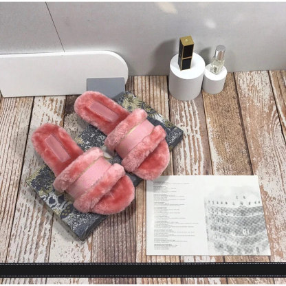 D style Women Warm Embroidery Slippers-Luxeon