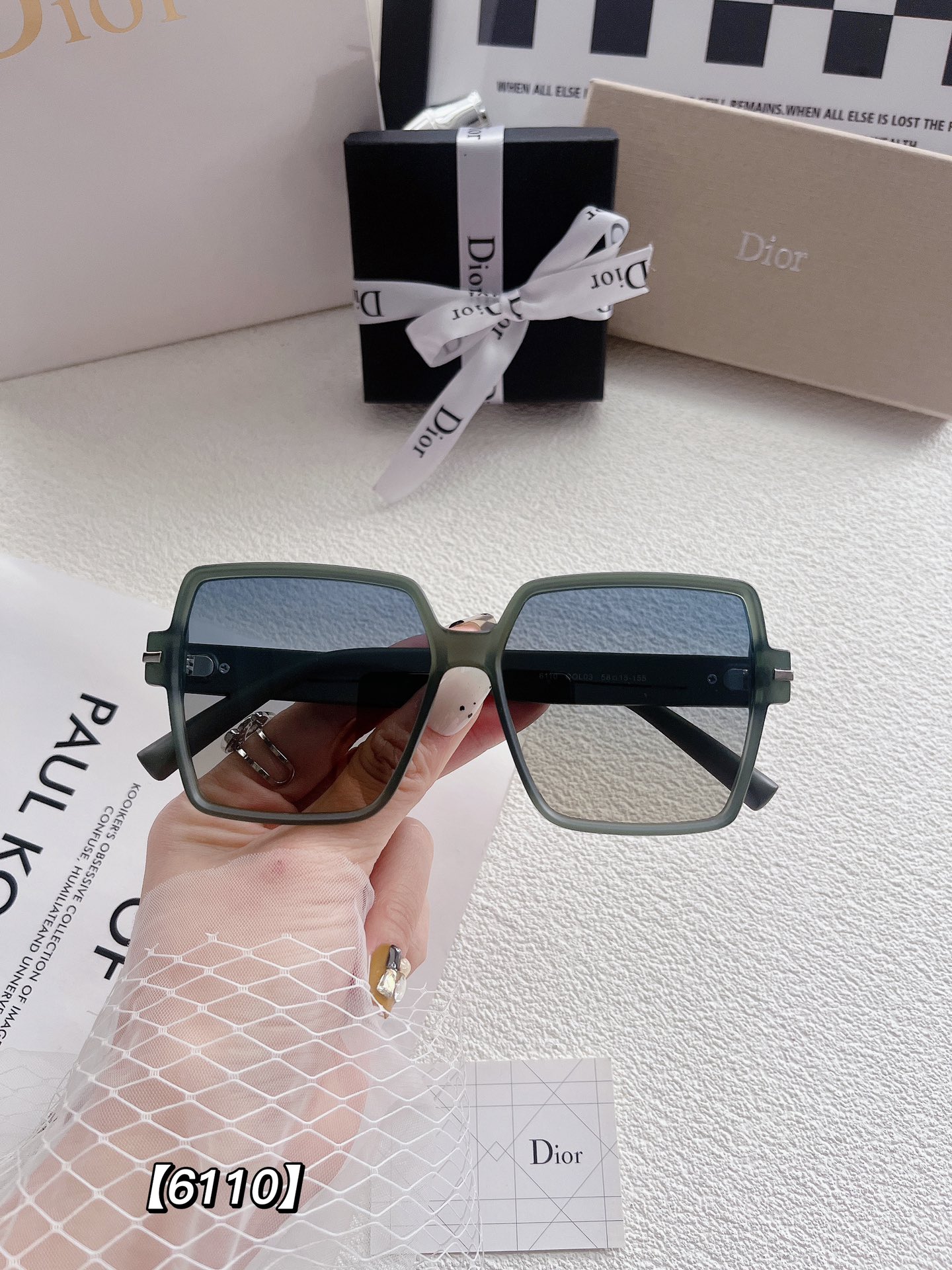 D style fashion sunglasses-Luxeon