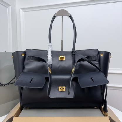 handbag 36.5*14.6*28cm