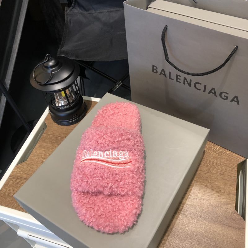 B style new women fur slippers with logo upper-Luxeon