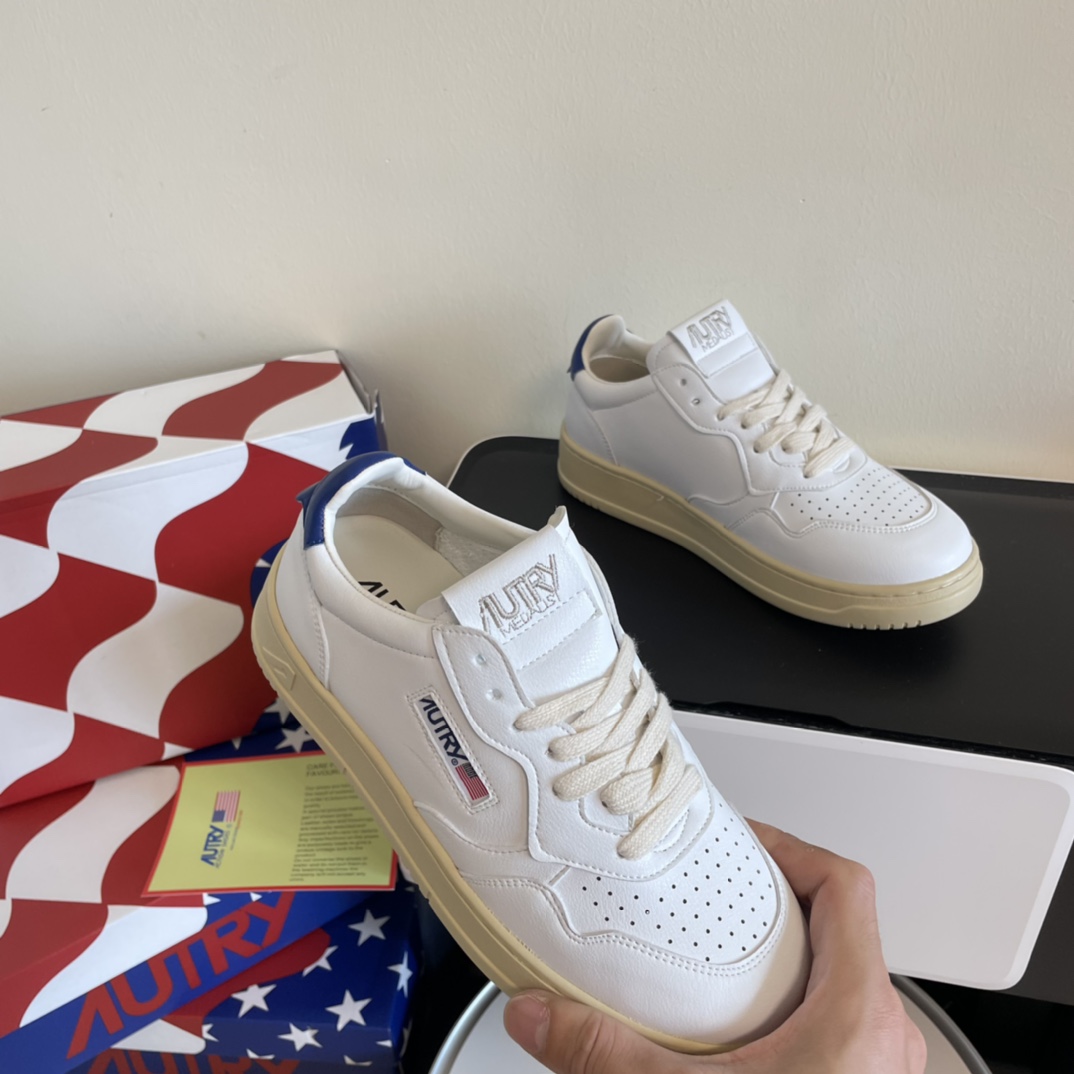 AUTRY new women vulanized shoes sports shoes-Luxeon