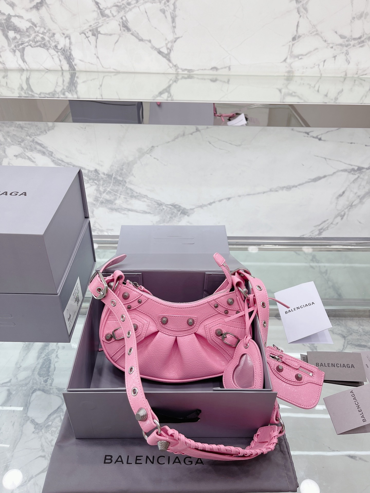B style bag-Luxeon