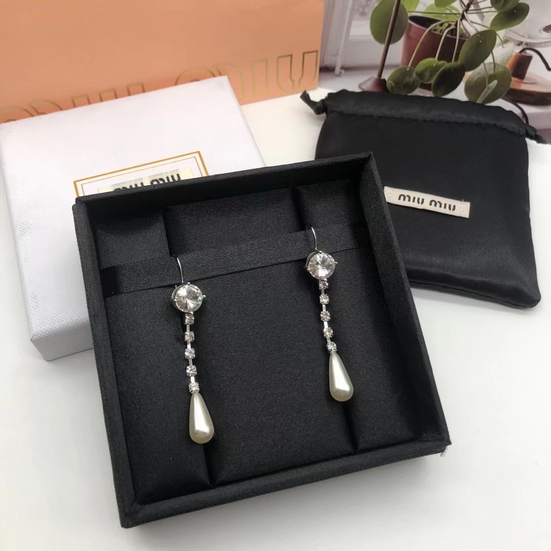 MiuMiu New Water Drop Earrings-Luxeon