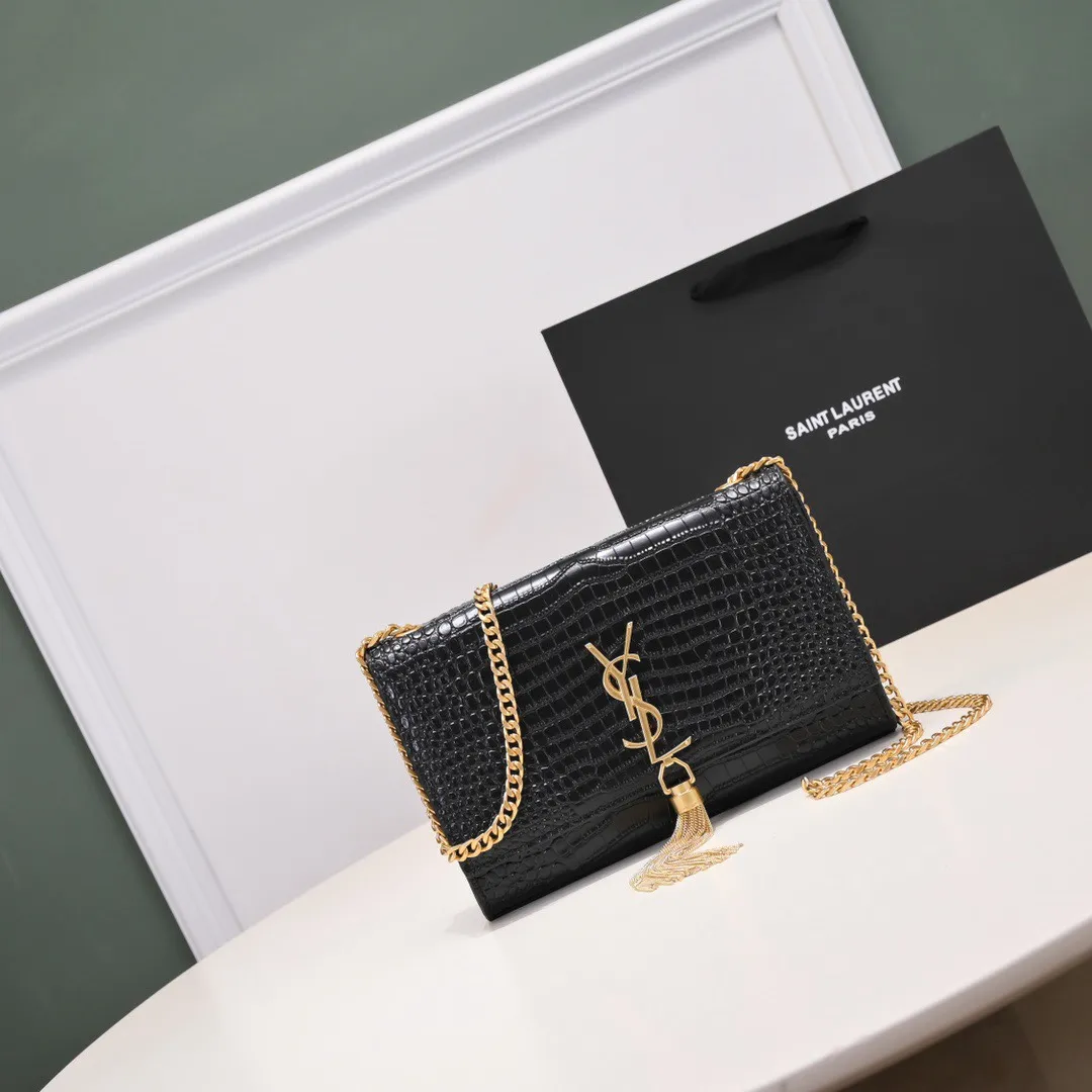 Crocodile print fringe 