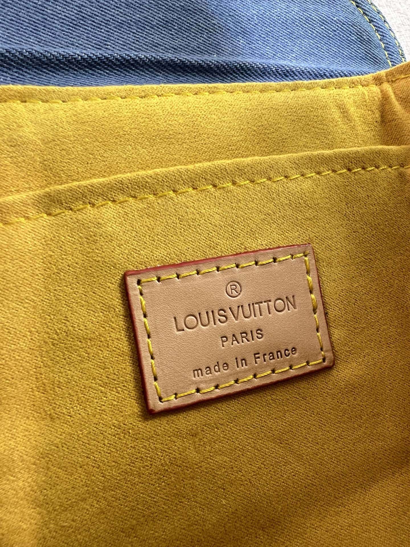 L style handbag-Luxeon