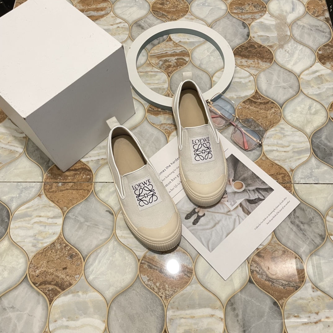 L style new women loafers flats-Luxeon