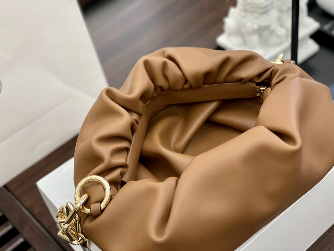 BV Bottega Veneta Underarm Bags Handbags-Luxeon