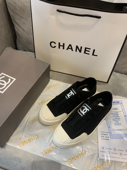 C style classic canvas casual shoes-Luxeon