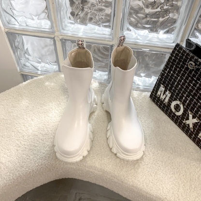 Givenchy patent leather solid ankle boots-Luxeon