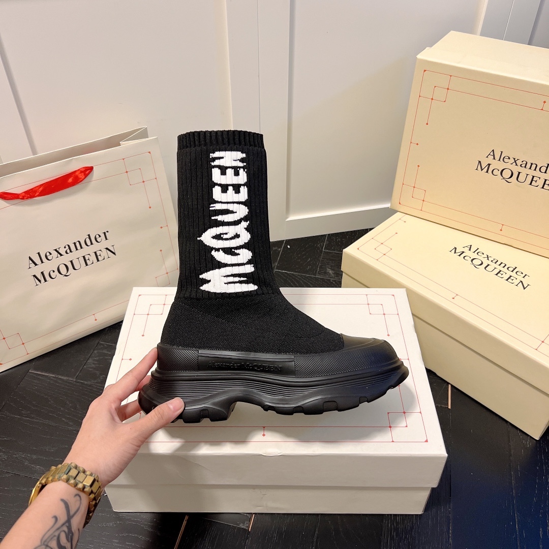 Alexander McQueen women sneakers sock boots-Luxeon