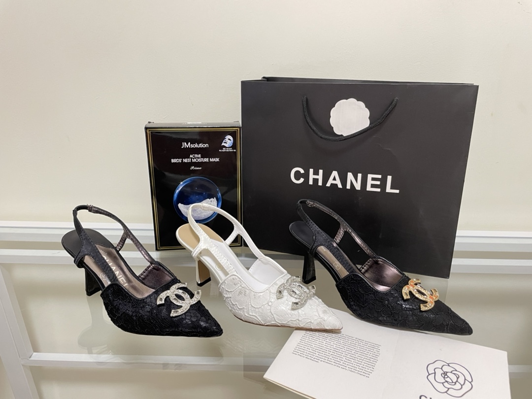 C style Vintage double-C sandals-Luxeon