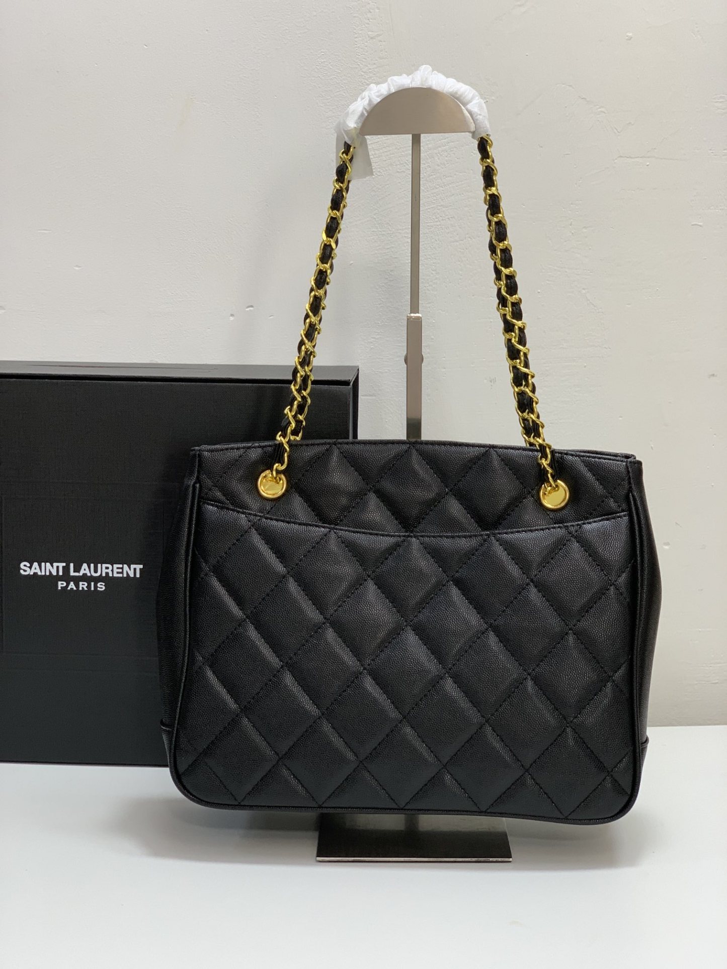 C style vintage handbag-Luxeon