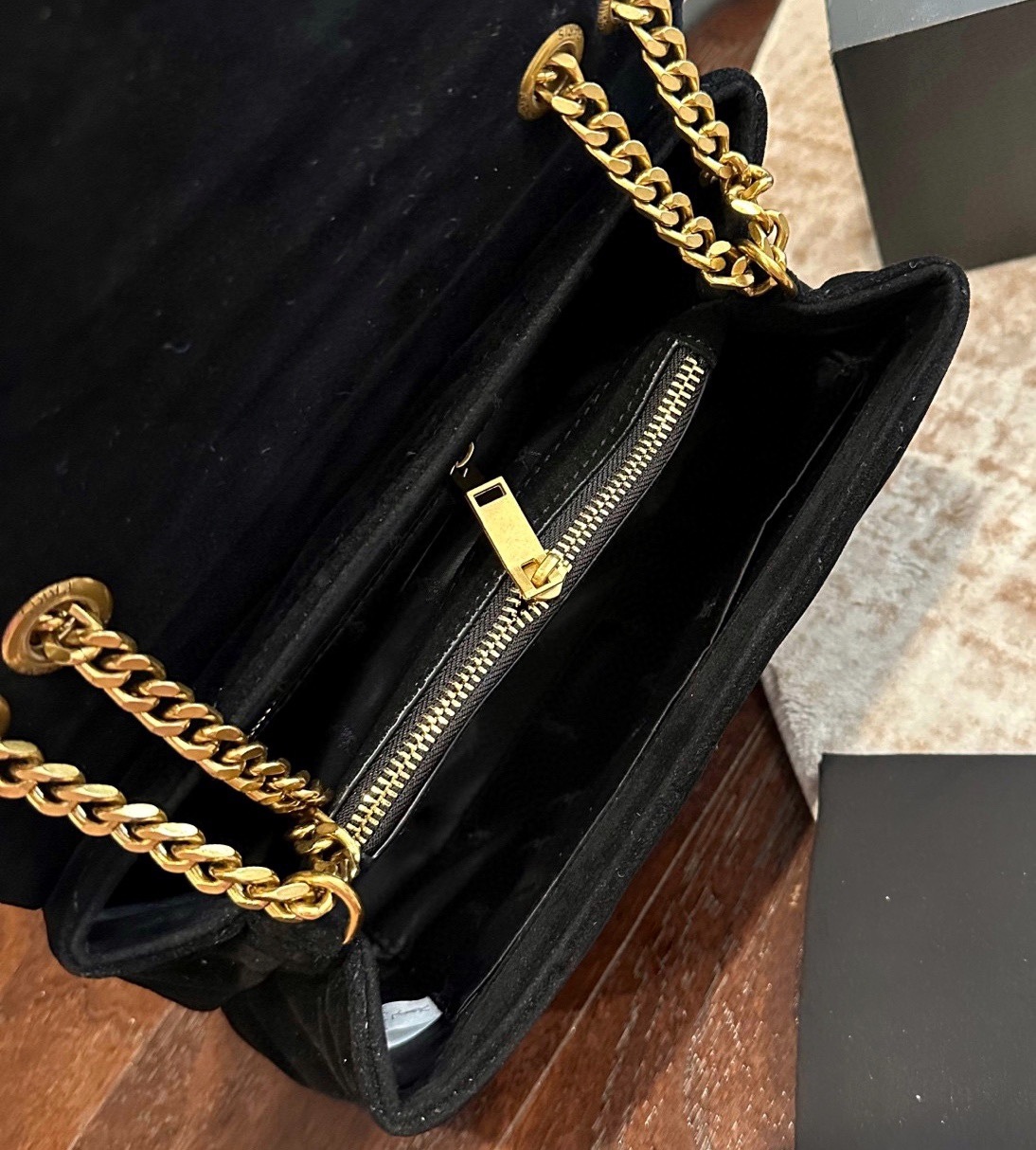 Suede cloud bag 25*16cm