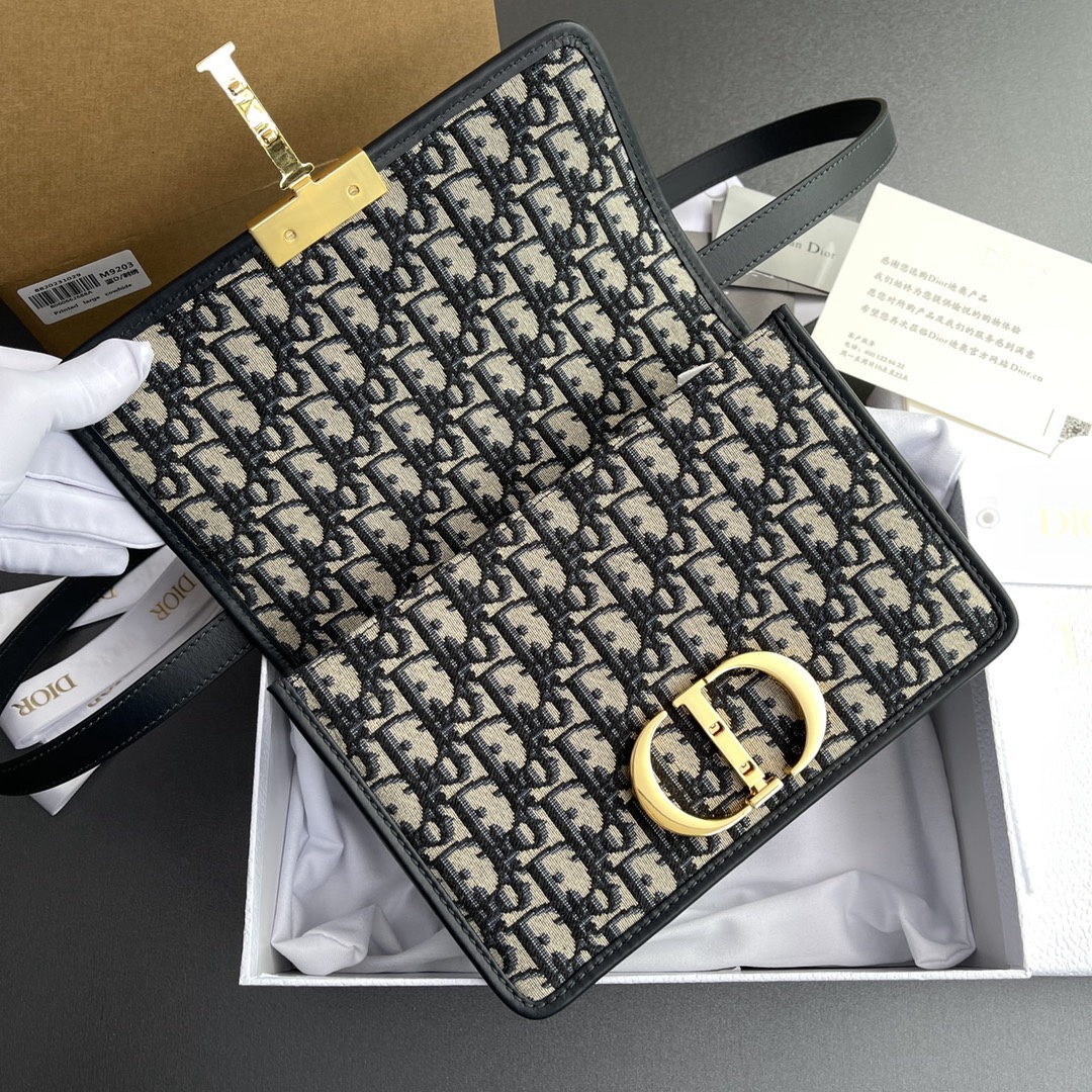 handbag24*17*8cm