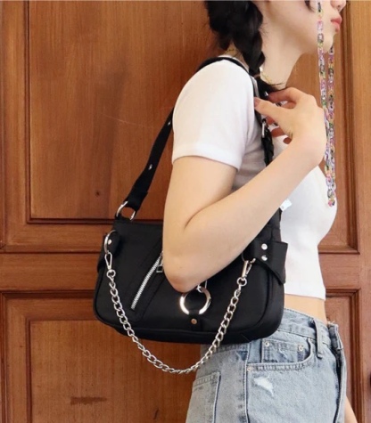 P style Vintage Shouder Bags-Luxeon