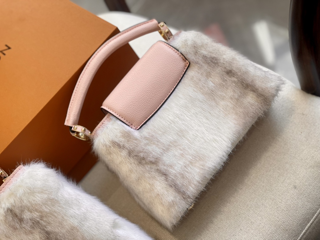 L style capcines handbag-Luxeon