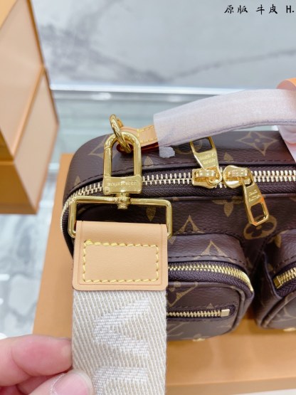 L style bag Utility Phone Pocket-Luxeon