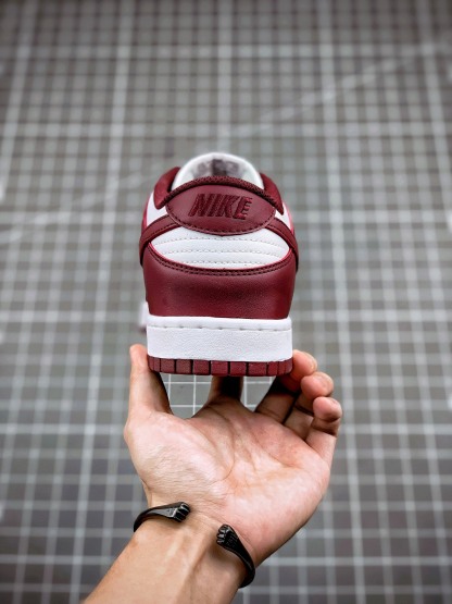 . SB Dunk Low "UNLV" sneakers-Luxeon