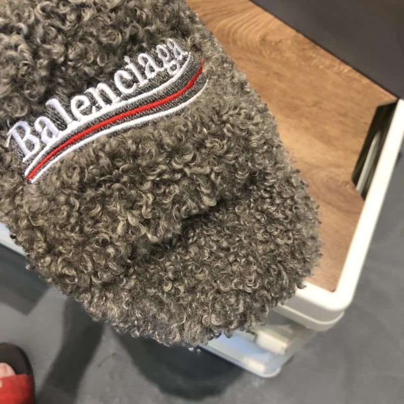 B style new women fur slippers with logo upper-Luxeon