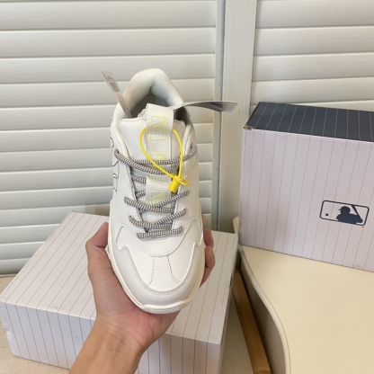 MLB new height-increasing thick sole sneakers casual shoes-Luxeon