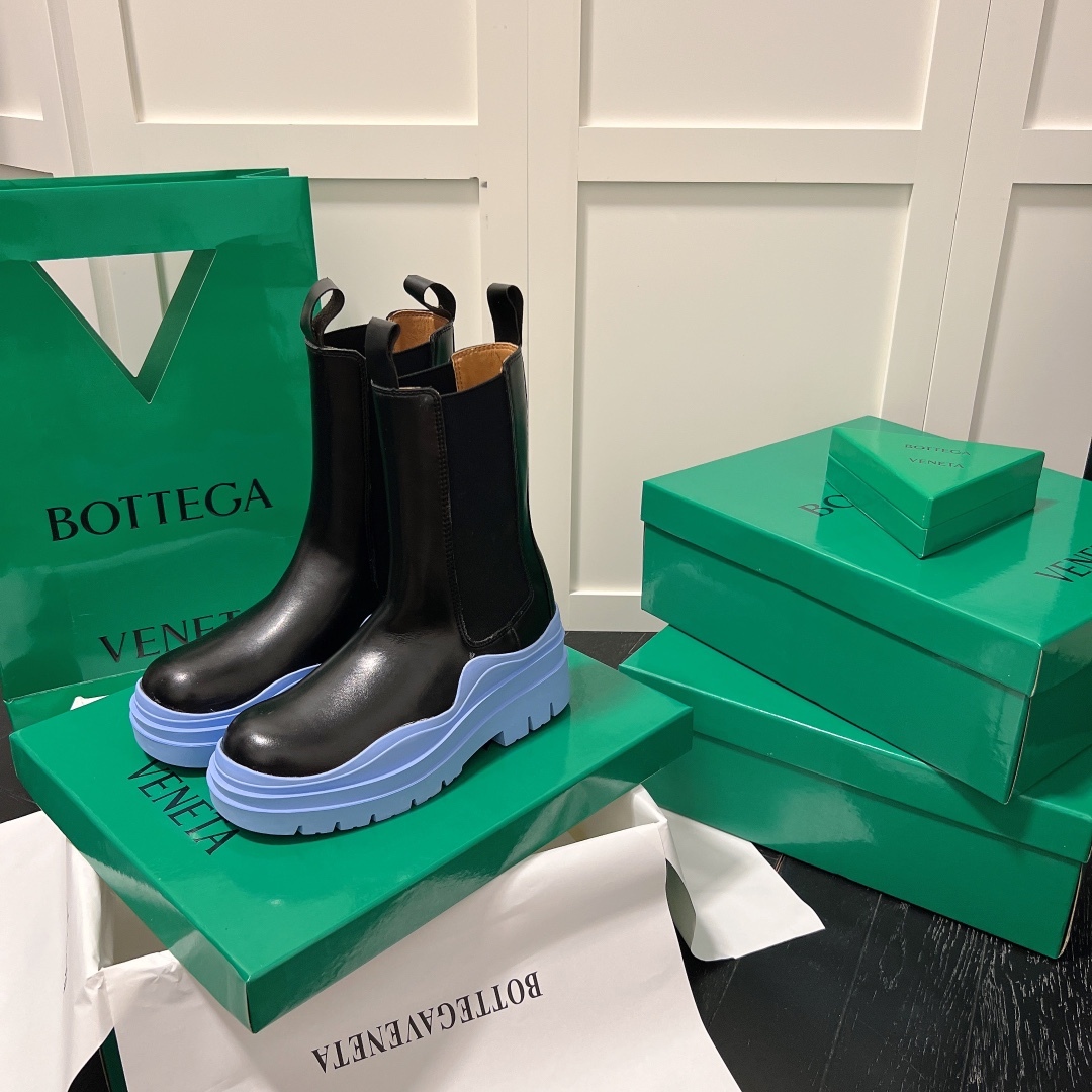 Bottega Venet mid-calf heeled boots-Luxeon