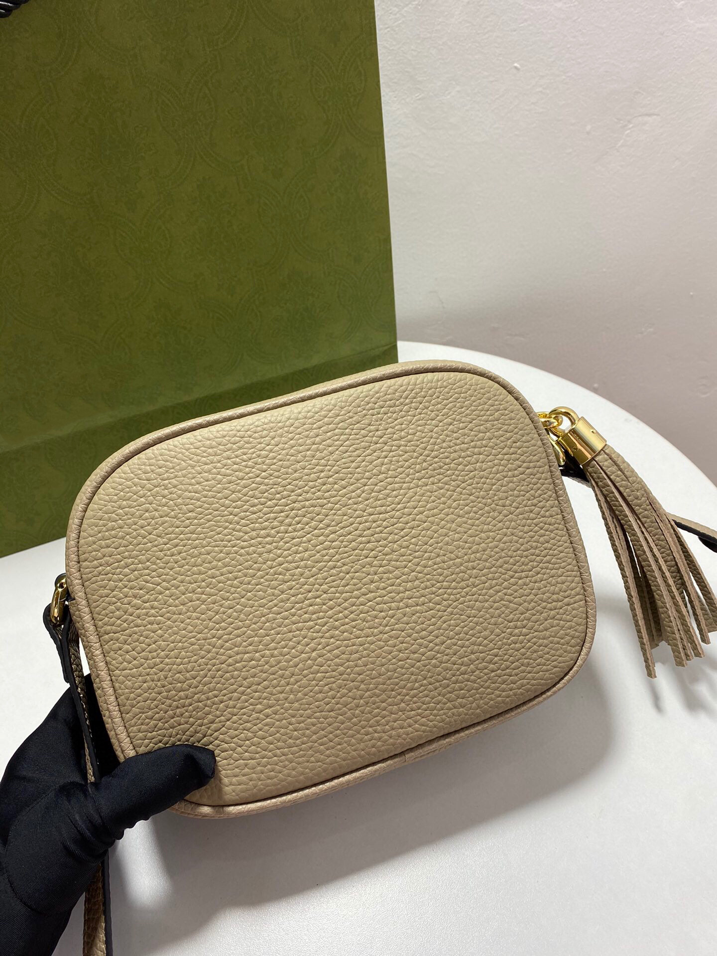 G style lychee pattern Cross-body bag-Luxeon